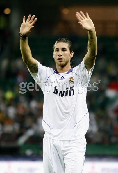dvzllek Sergio oldaln:DEz az oldal azoknak kszlt akik szeretik a Real Madrid s a Spanyol vlogatott jtkost Sergio Ramo